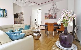 Luxury Apartments Delft Family Houses